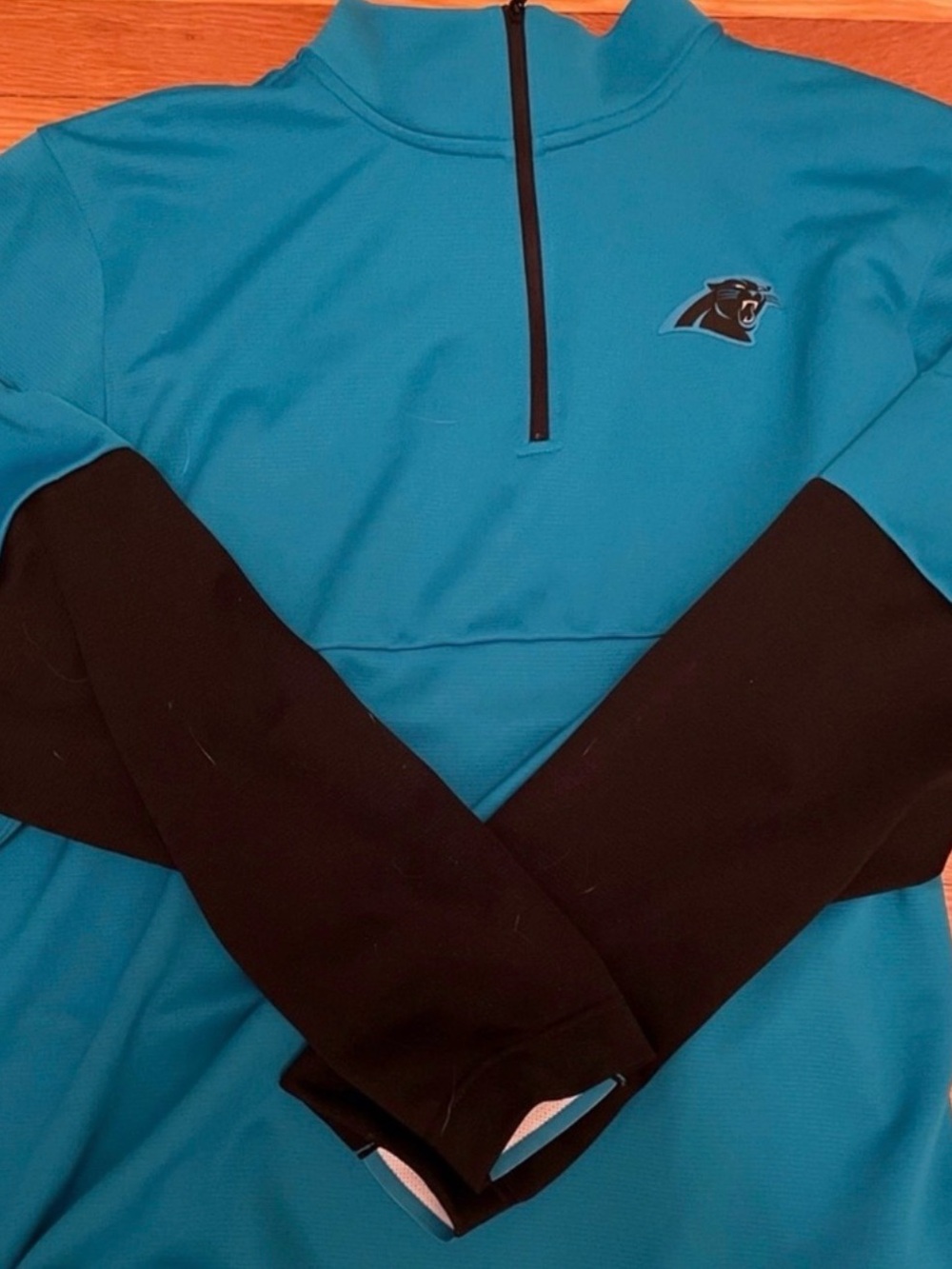 Nike Teal and Black Half‑Zip Sweater with Chest Logo